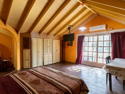 CASA EN VENTA MONTE GRANDE 4 AMB PARQUE Y PILETA