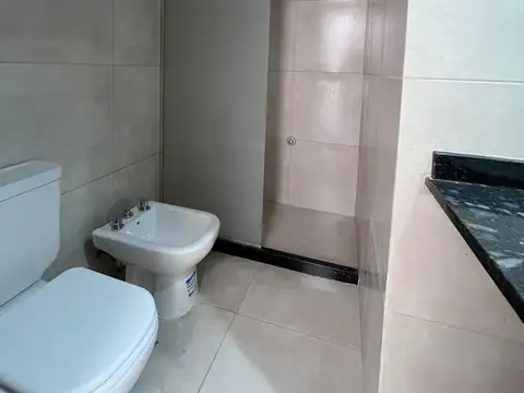 Depto Tipo Casa en Alquiler de 2 dormitorios