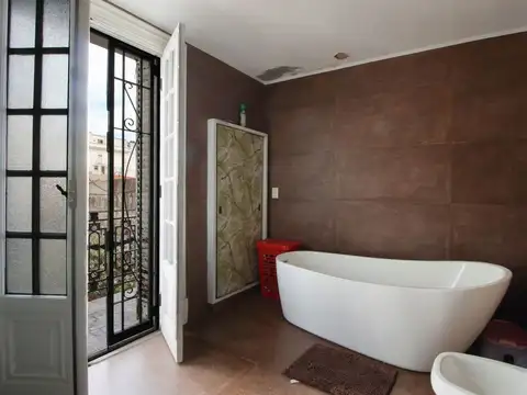 Avenida Belgrano 2000