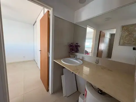 Departamento en Alquiler en Luis Agote, $ 680.000