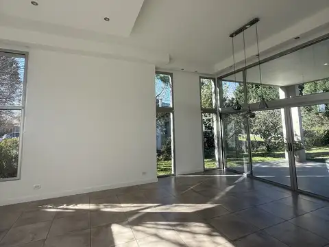 Casa en Alquiler en Los Cardales, USD 1.800
