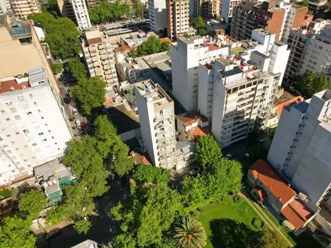 Casa 6 ambientes con 2 baños
