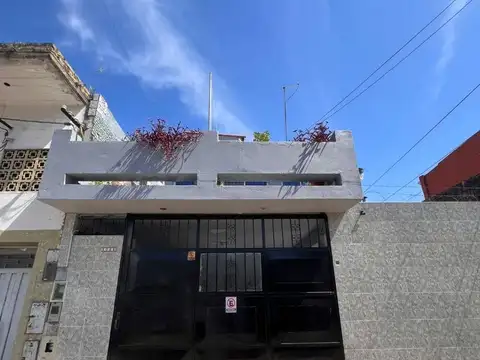 CASA EN VENTA CENTENARIO URUGUAYO AL 1000 VILLA DOMINICO