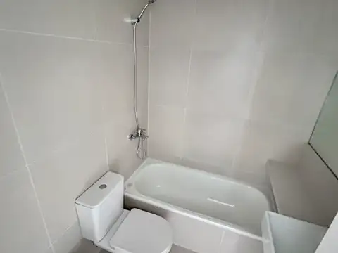 Departamento en Alquiler en Monserrat, $ 900.000