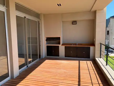 Arribeños, Zarate Chico 100, Piso 4°