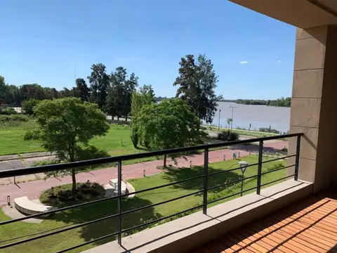 REBAJADO. Departamento en emprendimiento Zarate Chico.