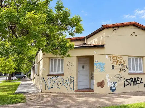 Casa Merlo centro , Multifamiliar