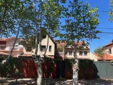 3 de Febrero Nº  2800