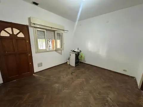 Maestro Ángel D´elía 1000, Piso PB