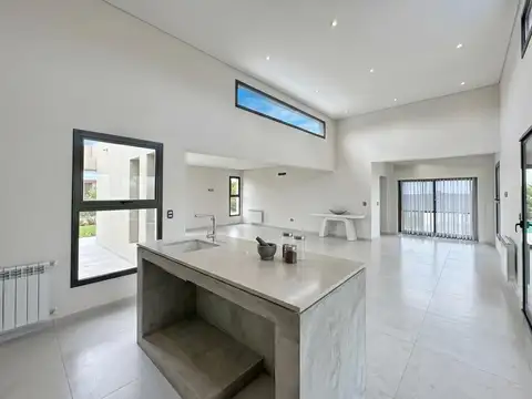 Casa en Venta en Funes, USD 290.000