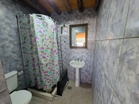 VENTA SALON + QUINCHO + PILETA - LUJAN DE CUYO