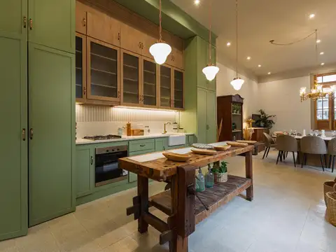 Casa 6 ambientes con 3 baños