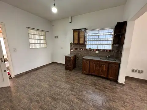 CASA 3 AMB LOTE PROPIO CON COCHERA