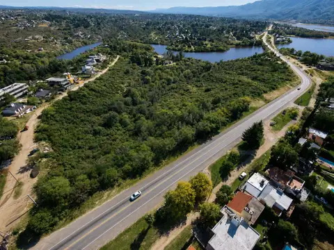 Terreno en Venta en Villa Parque Siquiman, Punilla