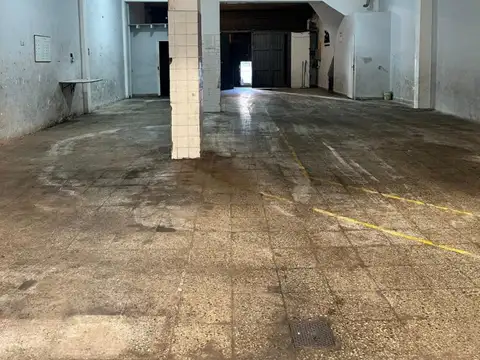 Local en Alquiler en Lomas del Millón, $ 2.000.000