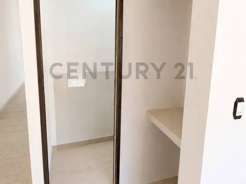 Oficina en Venta con 1 cochera