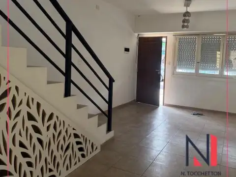 Lujan 300 , Piso 0