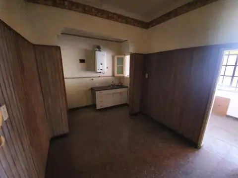 Casa en Alquiler con 1 cochera