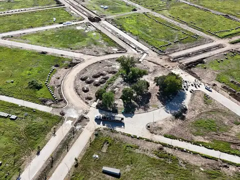 VENTA DE LOTE/TERRENO EN BARRIO ABIERTO - LOS PINOS 4  - ALVAREZ