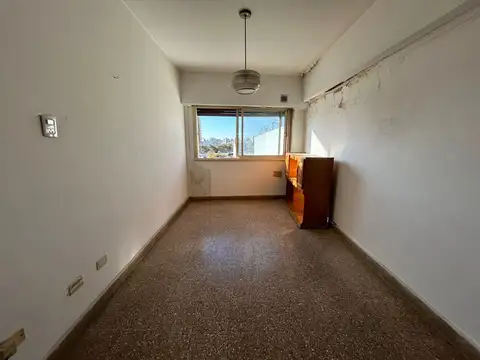 DEPTO 2 AMB ALMAGRO VISTA ABIERTA A REFACCIONAR
