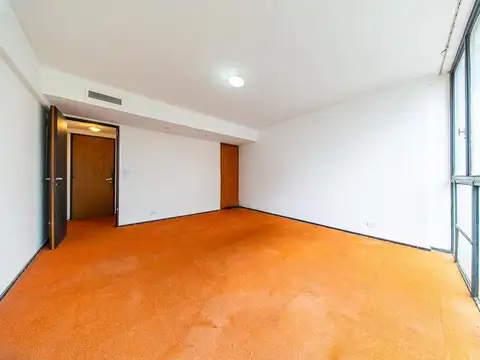 Oficina en Venta 56 años