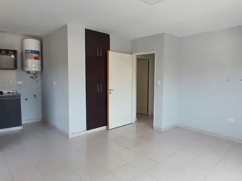 Depto Tipo Casa en Alquiler de 3 ambientes