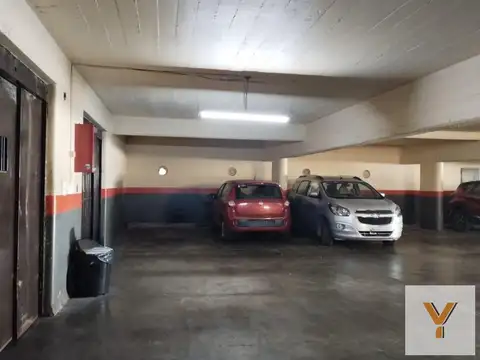 Cochera en venta - 12Mts2 - Once