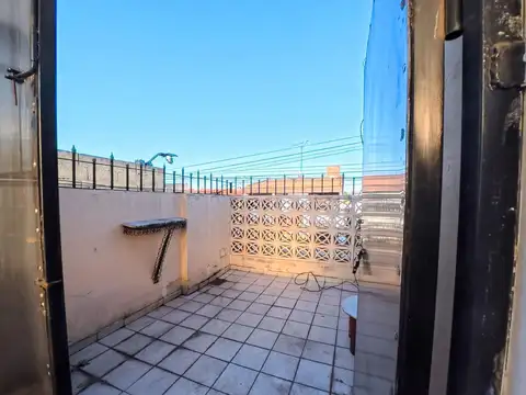 Depto Tipo Casa en Venta en Ramos Mejía, USD 59.999