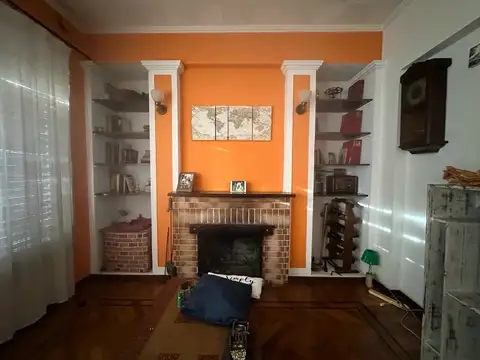 Depto Tipo Casa 5 ambientes con 2 baños