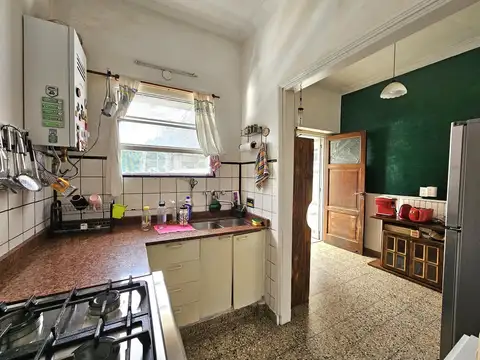 Depto Tipo Casa 6 ambientes con 1 baño