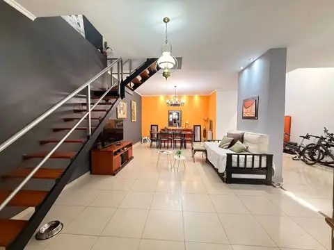 VENTA PH 4 AMBIENTES VILLA DEL PARQUE ENTRADA IND.