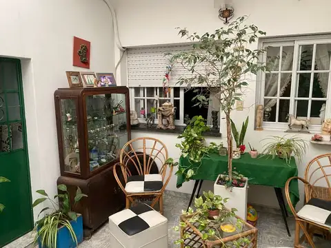 Depto Tipo Casa en Venta 50 años