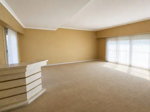 Casa en Venta en Ciudad Jardín del Palomar, USD 350.000