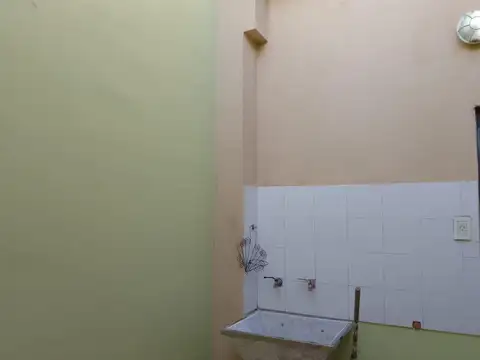 Depto Tipo Casa en Venta en Wilde, USD 55.000