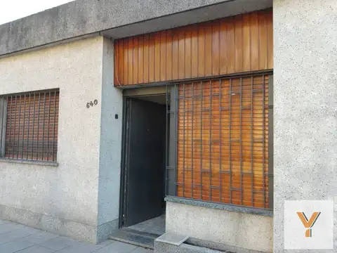 PH en venta - 2 Dormitorios 1 Baño - 60mts2 - Wilde