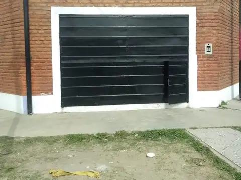 Local comercial en esquina – Espora y 17 de Octubre