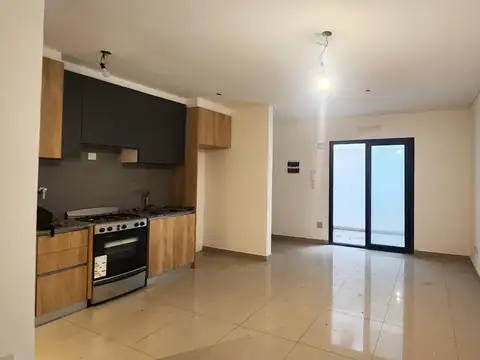Departamento en Alquiler en Boedo, $ 550.000