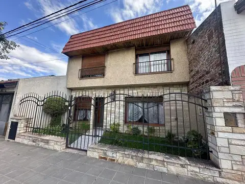 Casa 3 dorm APTA CREDITO Barrio La Falda
