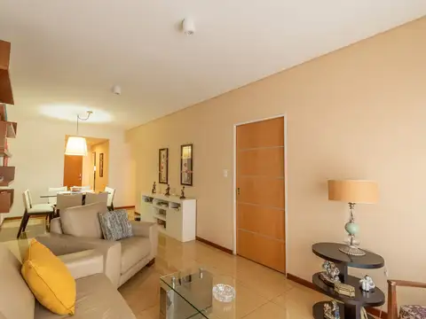 Departamento 4 ambientes con 2 baños