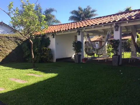 Casa 6 ambientes con 6 baños