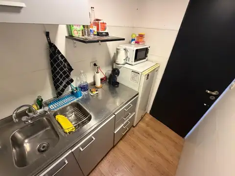 Local en Alquiler en Acassuso Vías / Santa Fe, USD 2.200