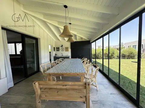 Casa en Venta de 5 dormitorios