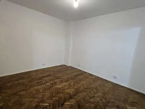 Departamento en Venta en Barrio Norte, USD 118.000