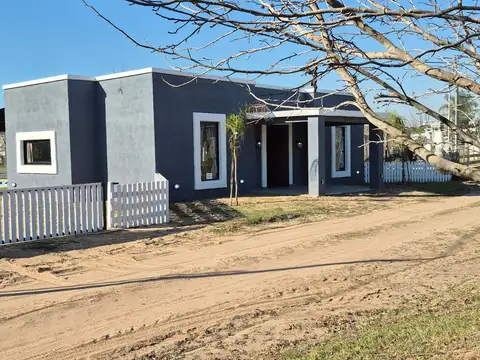 CASA EN VENTA A ESTRENAR, EN BARRIO PRIVADO LOS NOGALES