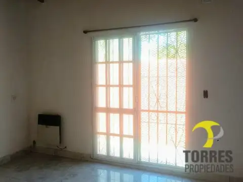 Depto Tipo Casa 2 ambientes con 1 baño