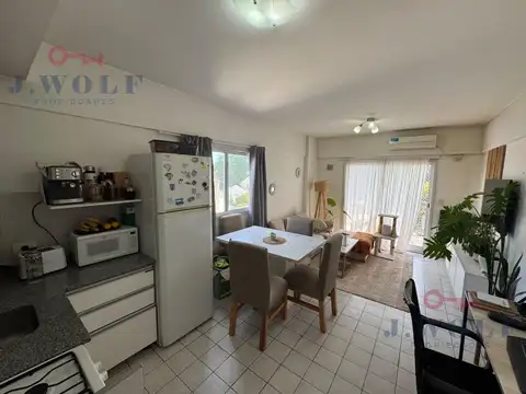 Departamento en Alquiler en Villa Ballester, $ 650.000