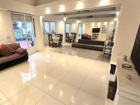 Depto Tipo Casa en Venta en Barrio Norte, USD 300.000