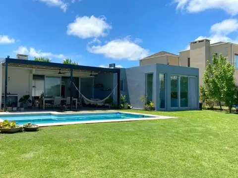 Casa en Alquiler de 3 dormitorios