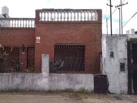 Casa con cochera