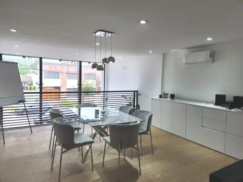 Local en Alquiler en Manuel B Gonnet, $ 1.200.000